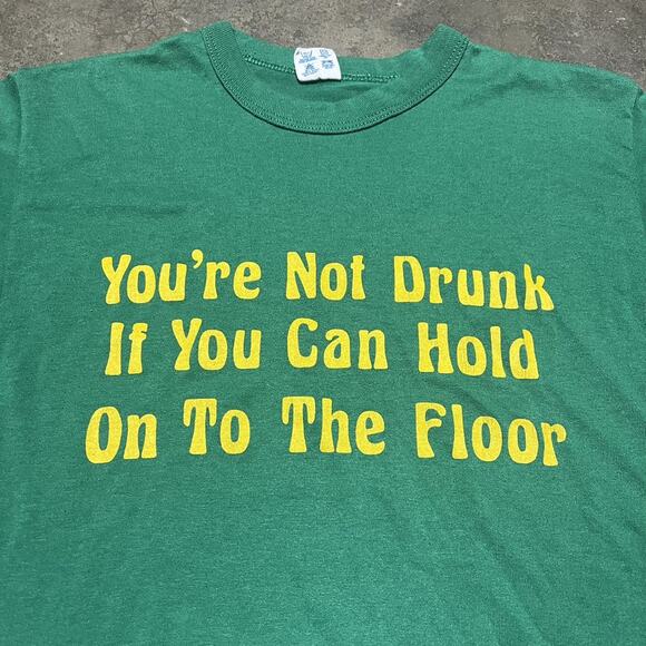 Vintage 80s Champion Green Drinking Saying T-Shirt - Picture 2 of 3
